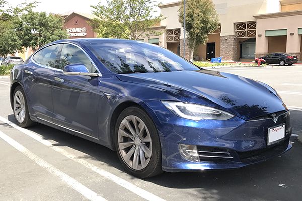2017 Tesla Model S 90D