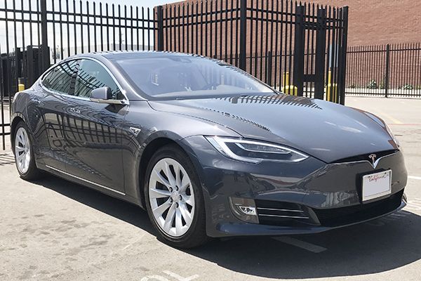 2017 Tesla Model S 90D