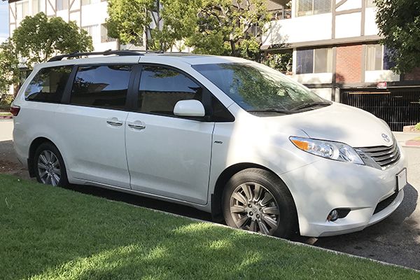 2017 Toyota Sienna XLE Premium